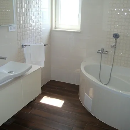 House Karlo - One-bedroom With Two Balconies And Sea View A5 *